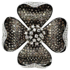 Vintage 10.72 Carats Round Brilliant Cognac and White Diamonds White Gold Dogwood Brooch
