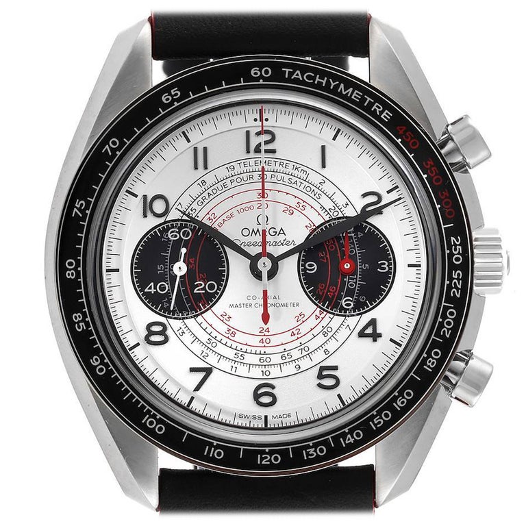 Omega Montre chronoscope en acier avec cadran en argent pour hommes  329.32.43.51.02.001 non portée En vente sur 1stDibs