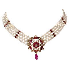 Marina J Einzigartige Perlen- und Rubin-Halskette mit antikem Tafelaufsatz aus 18 Karat Gold