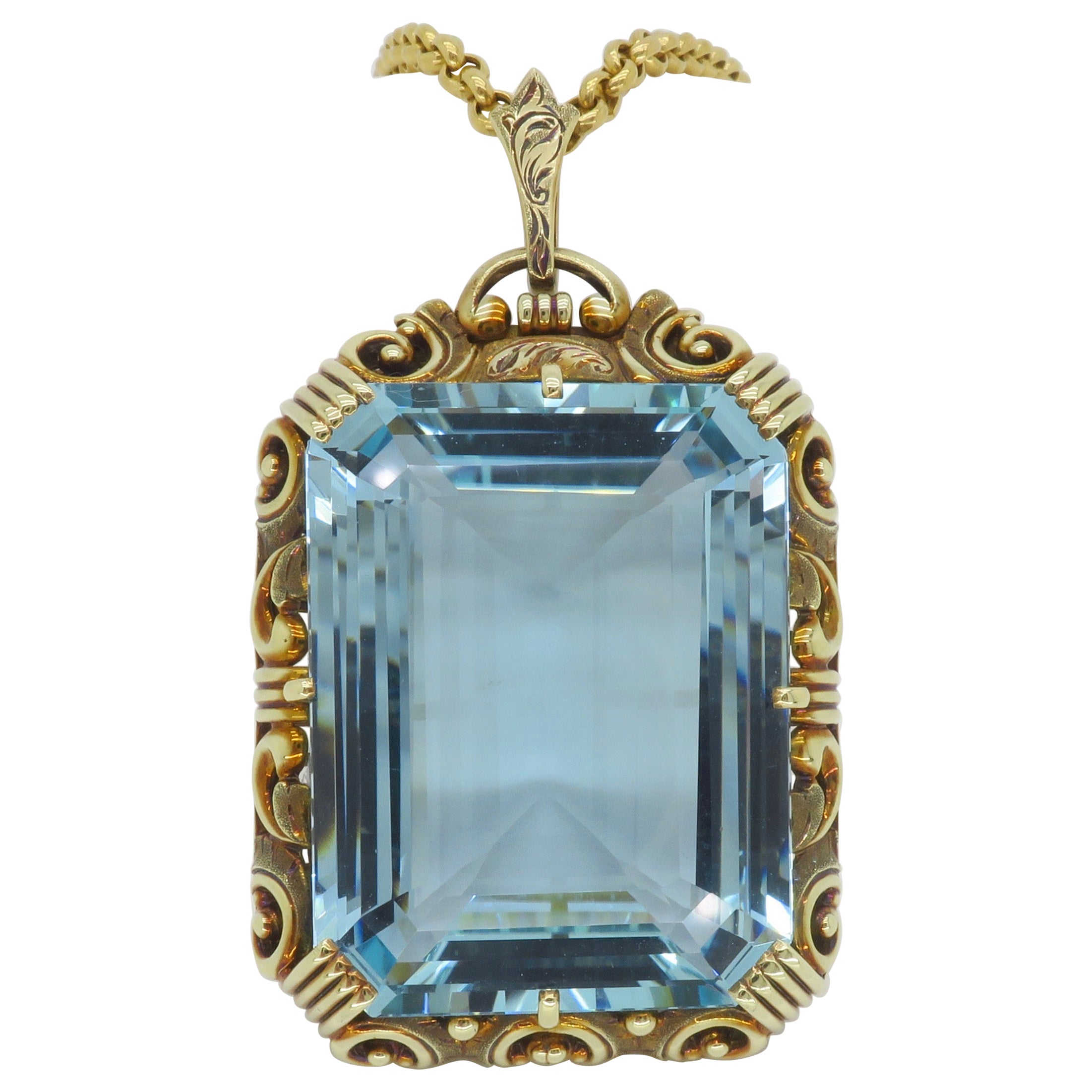 GIA Certified Natural Aquamarine Pendant Necklace For Sale