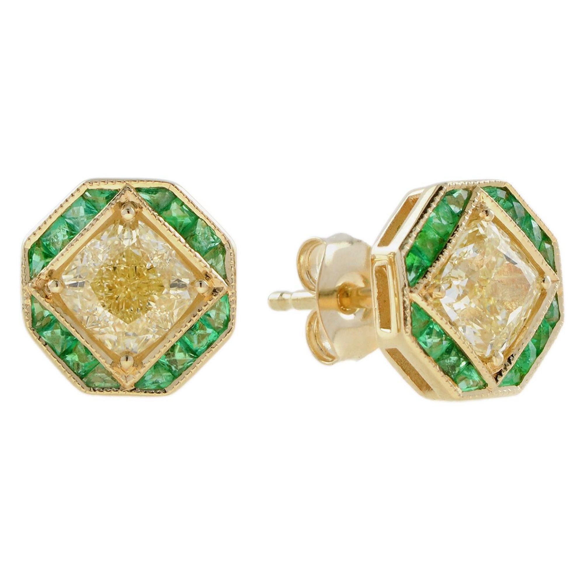 GIA Diamond and Emerald Art Deco Style Stud Earrings in 18k Yellow Gold For Sale