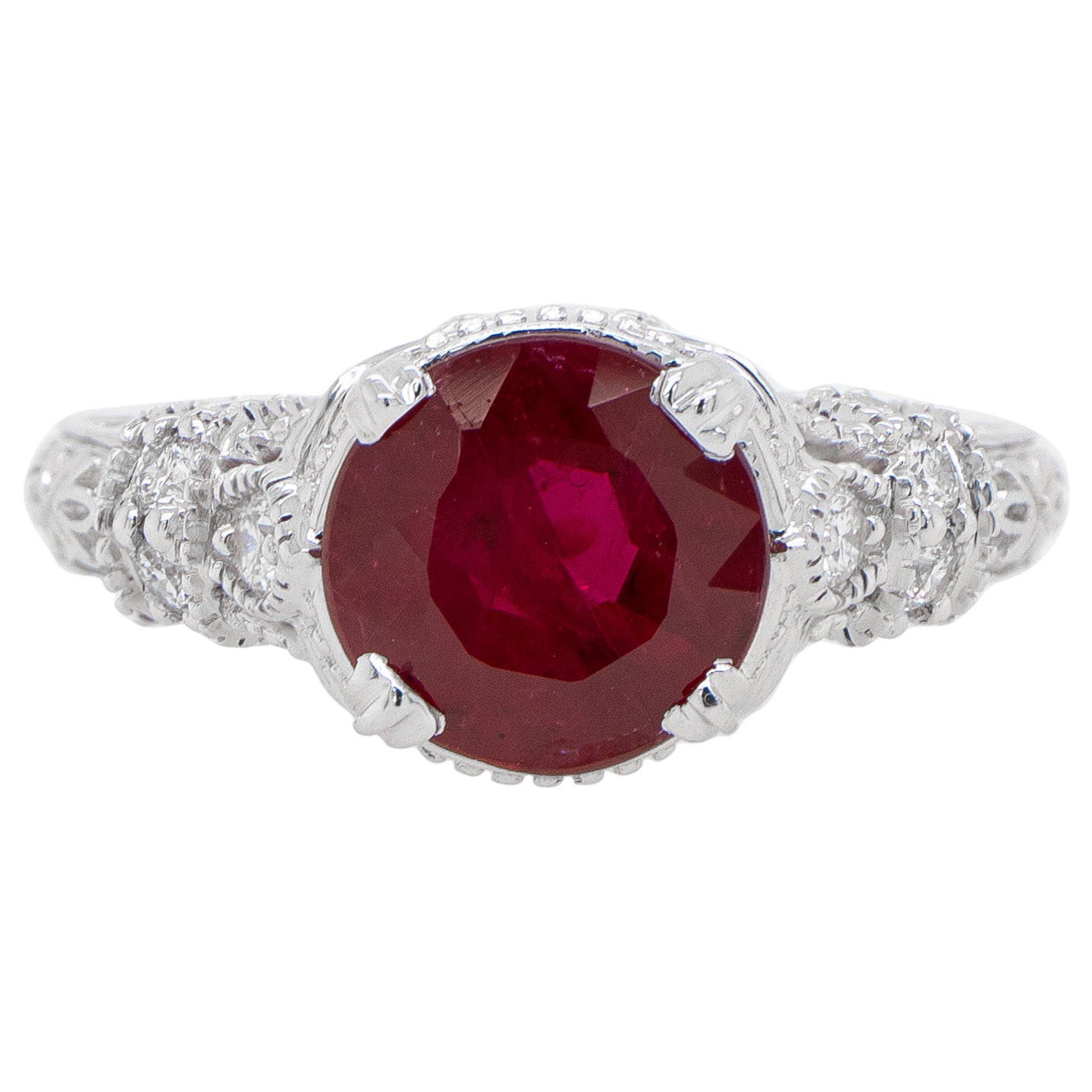 Art Deco Ruby Ring 1.86 Carat Set with Diamonds 0.31 Carats 18k White Gold For Sale