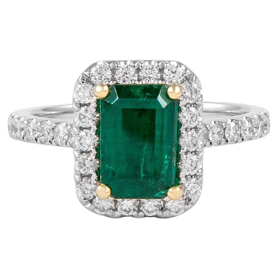 GIA 2.16 Carat Emerald and Diamond Halo Ring 18k Gold (Bague à halo d'émeraudes et de diamants)
