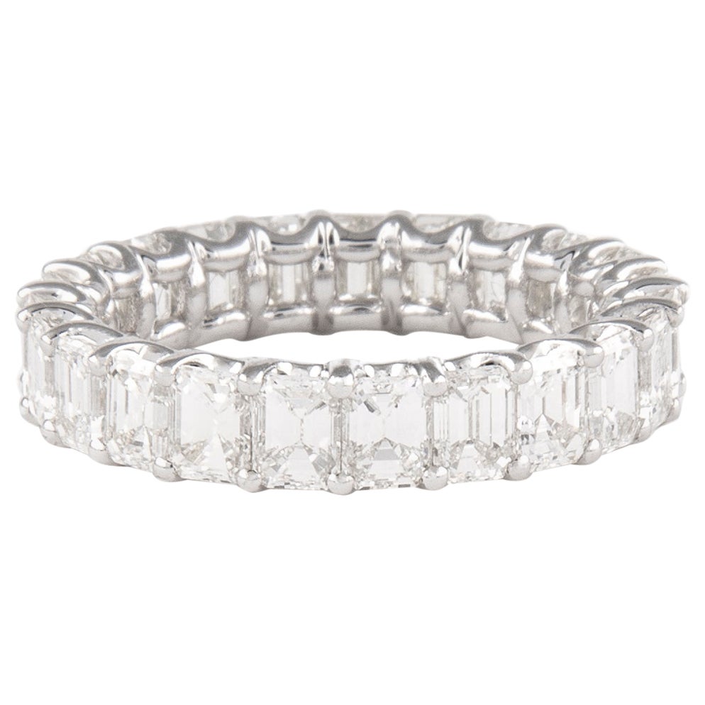 Alexander 4.26ct D-F VS Emerald Cut Diamond Eternity Band 18k White Gold S-6.5 For Sale