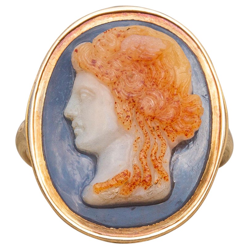 Antique Italian 18th Century Georgian Gold Cameo Ring Bust of Medusa Hardstone