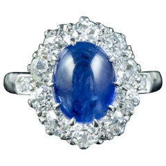 Viktorianischer blauer Saphir-Diamant-Cluster-Ring im viktorianischen Stil 4,12 Karat Cabochon mit zertifiziertem