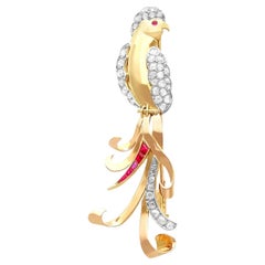 Vintage 1940s 1.16 Carat Diamond and Ruby 18k Yellow Gold Bird Brooch