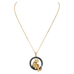 Cartier Collier panthère en or jaune 18 carats sur chaîne en céramique noire
