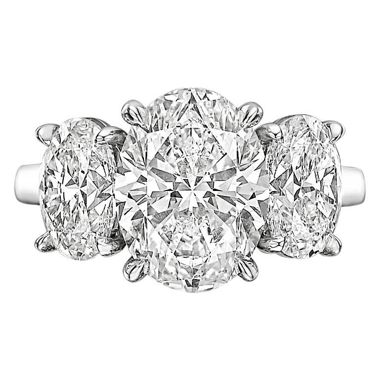 Betteridge ​3.02 Carat Oval Brilliant-Cut Diamond Three-Stone Engagement Ring