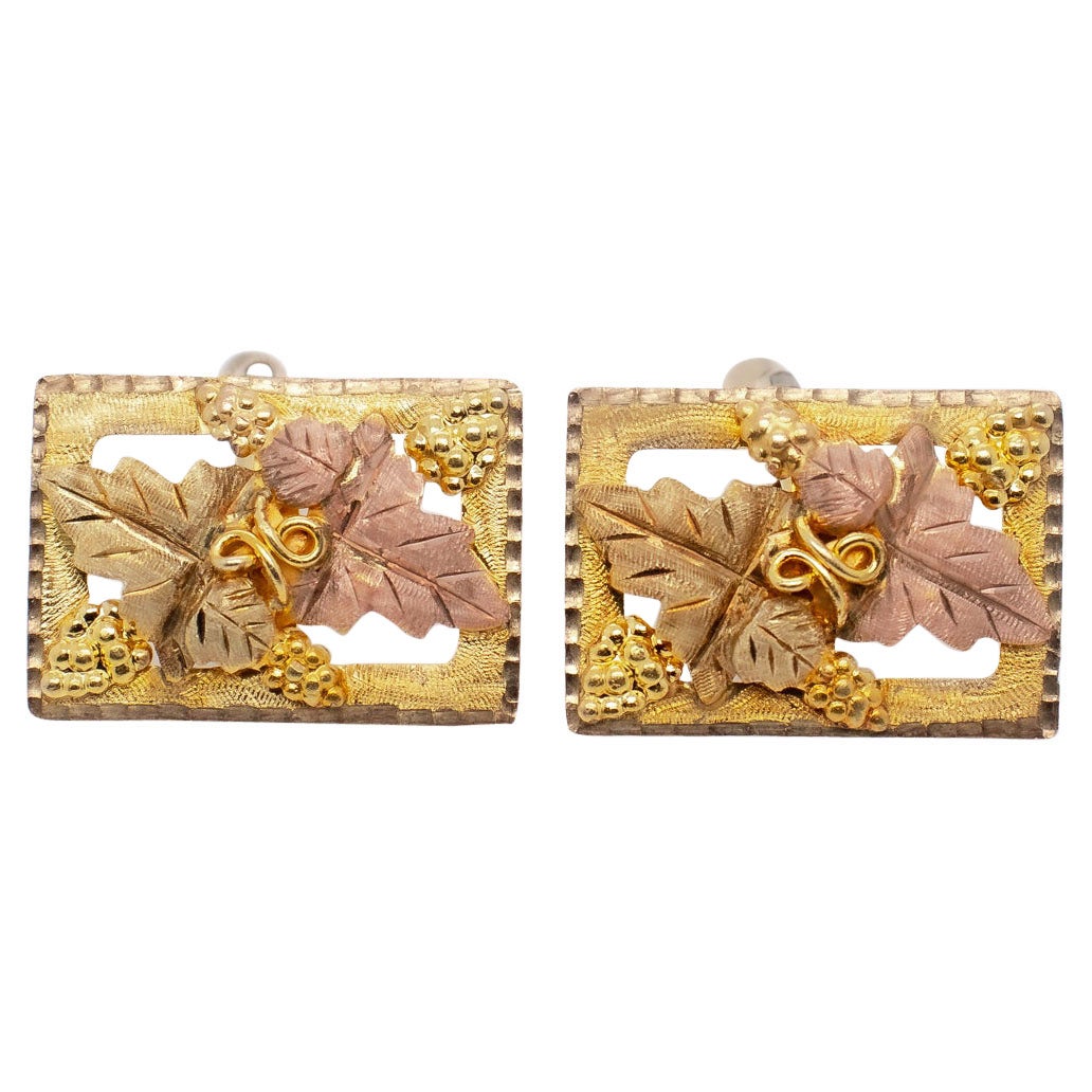 Pair of Black Hills Gold Grape Leaf Yellow & Pink Gold Cufflinks by Landstrom's For Sale