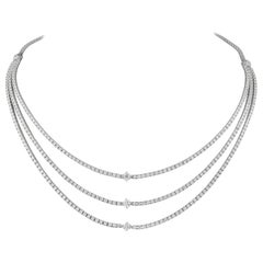 Alexander Beverly Hills Collar de tenis de 3 filas de oro blanco con diamantes de 9,02 ct 18k