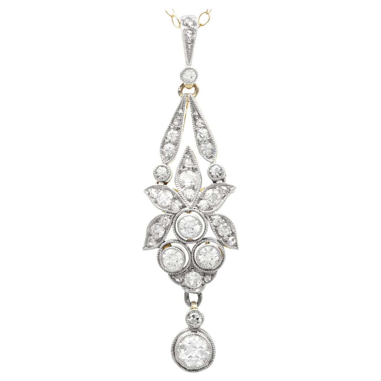 Pendentif édouardien en or jaune 14 carats et diamants de 0,96 carat en vente