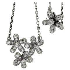 Van Cleef & Arpels Socrate Diamond Gold 3-Flower Pendant Necklace 8