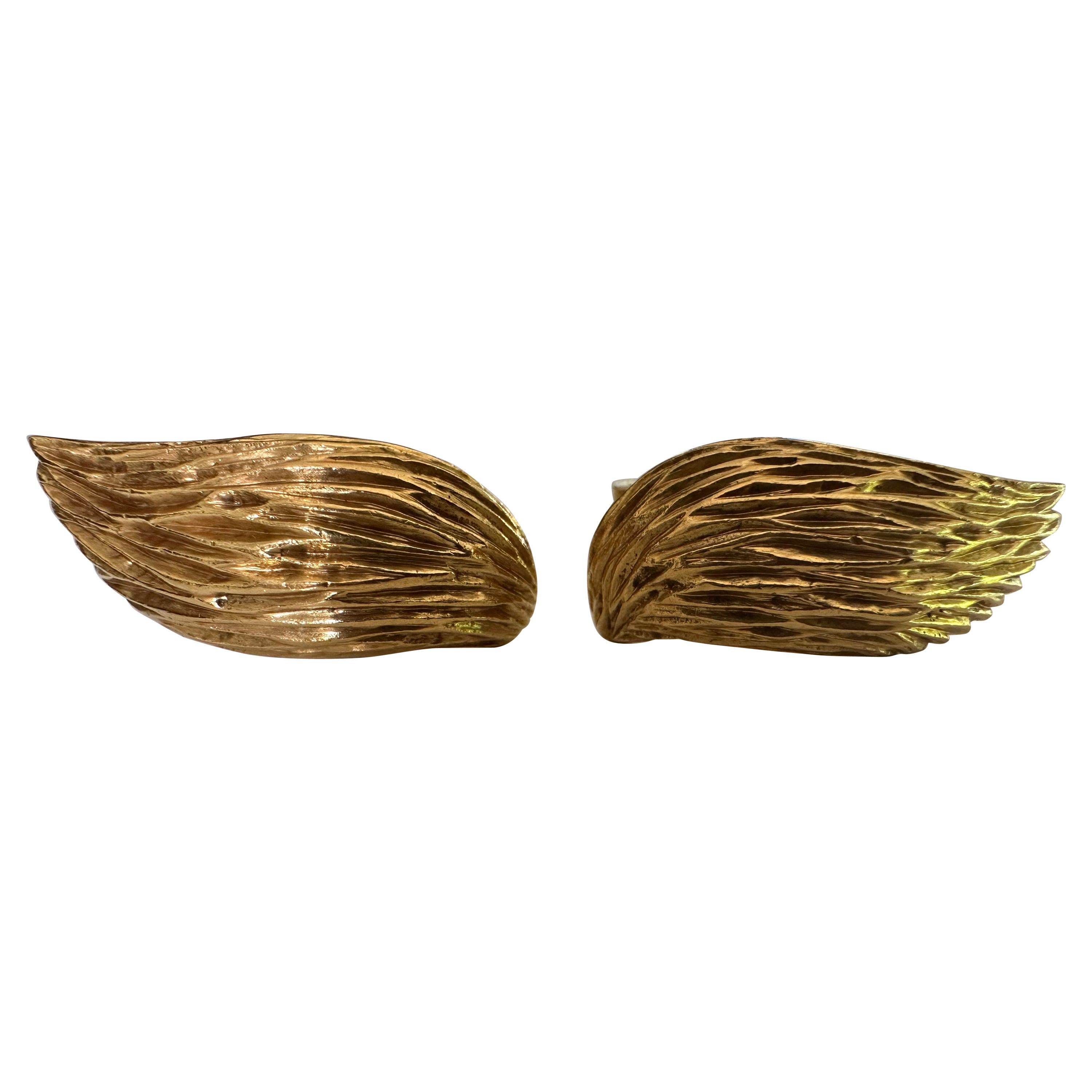 Kutchinksy 18K Yellow Gold Winged Cufflinks 