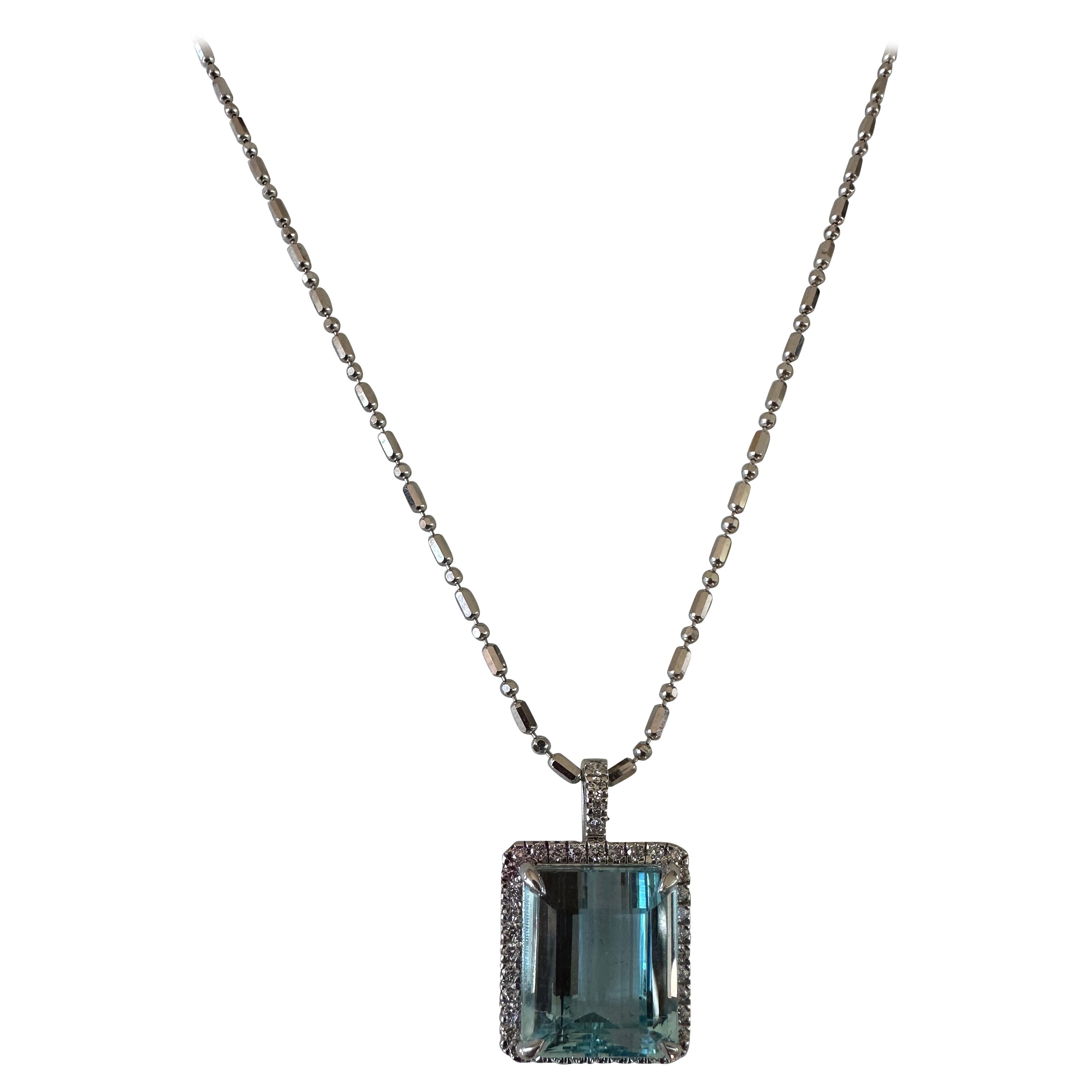 9.55 Carat Emerald Cut Light Blue Aquamarine and Diamond Halo Pendant Necklace  For Sale