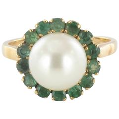 1970s French Pearl Emerald Gold Ring 10