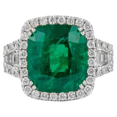 Alexander GIA & C.Dunaigre 11,24 Karat Smaragd & Diamant Drei Stein Halo Ring 18k