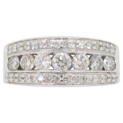Classic Diamond Anniversary Band