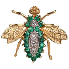 Vintage 1970s Emerald Diamond Gold Bee Pin 