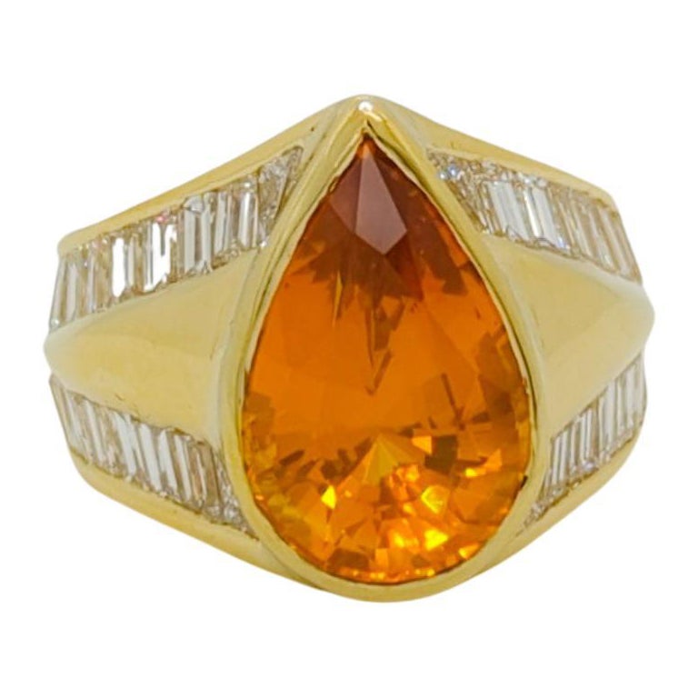Bague cocktail en or 18 carats avec saphirs jaunes orange en forme de poire et diamants certifiés GIA