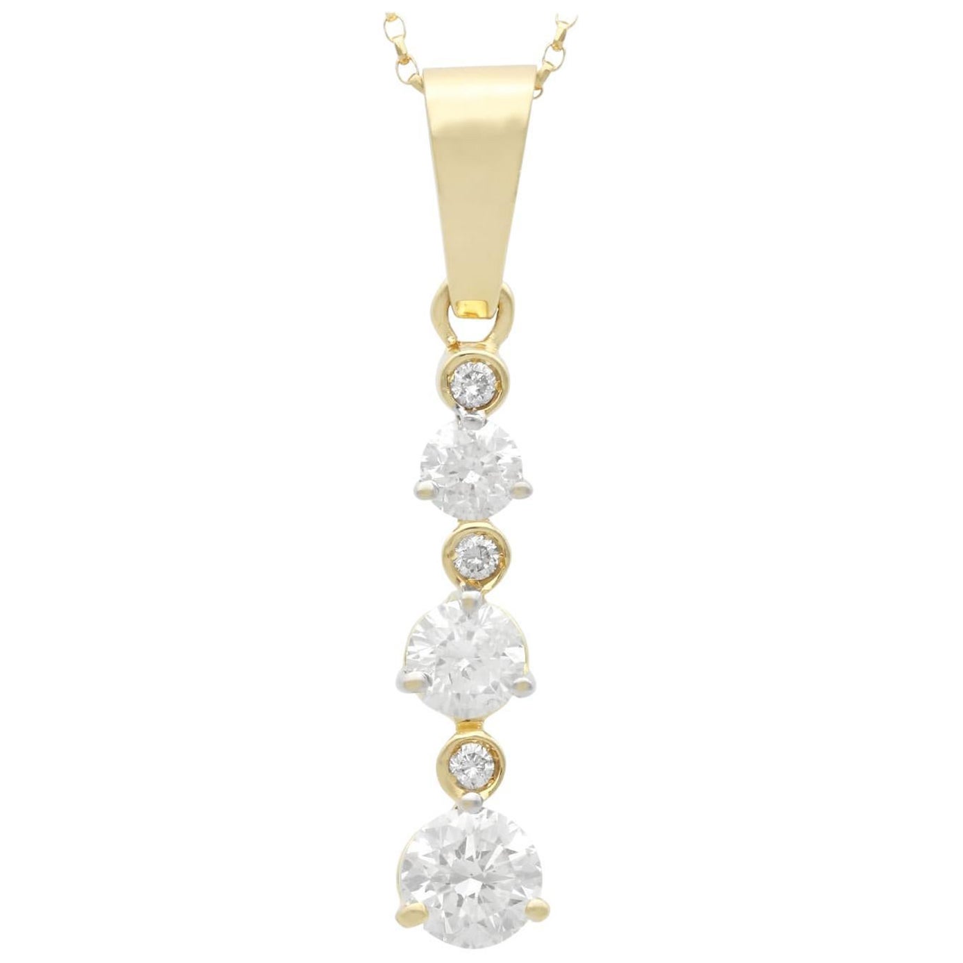 Vintage 90s 1.98 Carat Diamond and 14k Yellow Gold Pendant For Sale