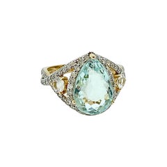 Large Pear Shaped Light Blue Natural Aquamarine Diamond Dress Ring Valuation