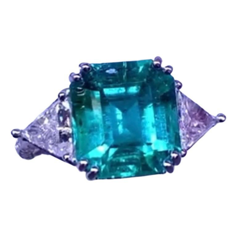  GIA - AIG  Certified 7.36 Carat Zambian Emerald  2.20 Ct Diamonds 18K Gold Ring For Sale