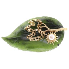 Nephrite Jade, Cultured Pearl, 14K Yellow Gold Brooch