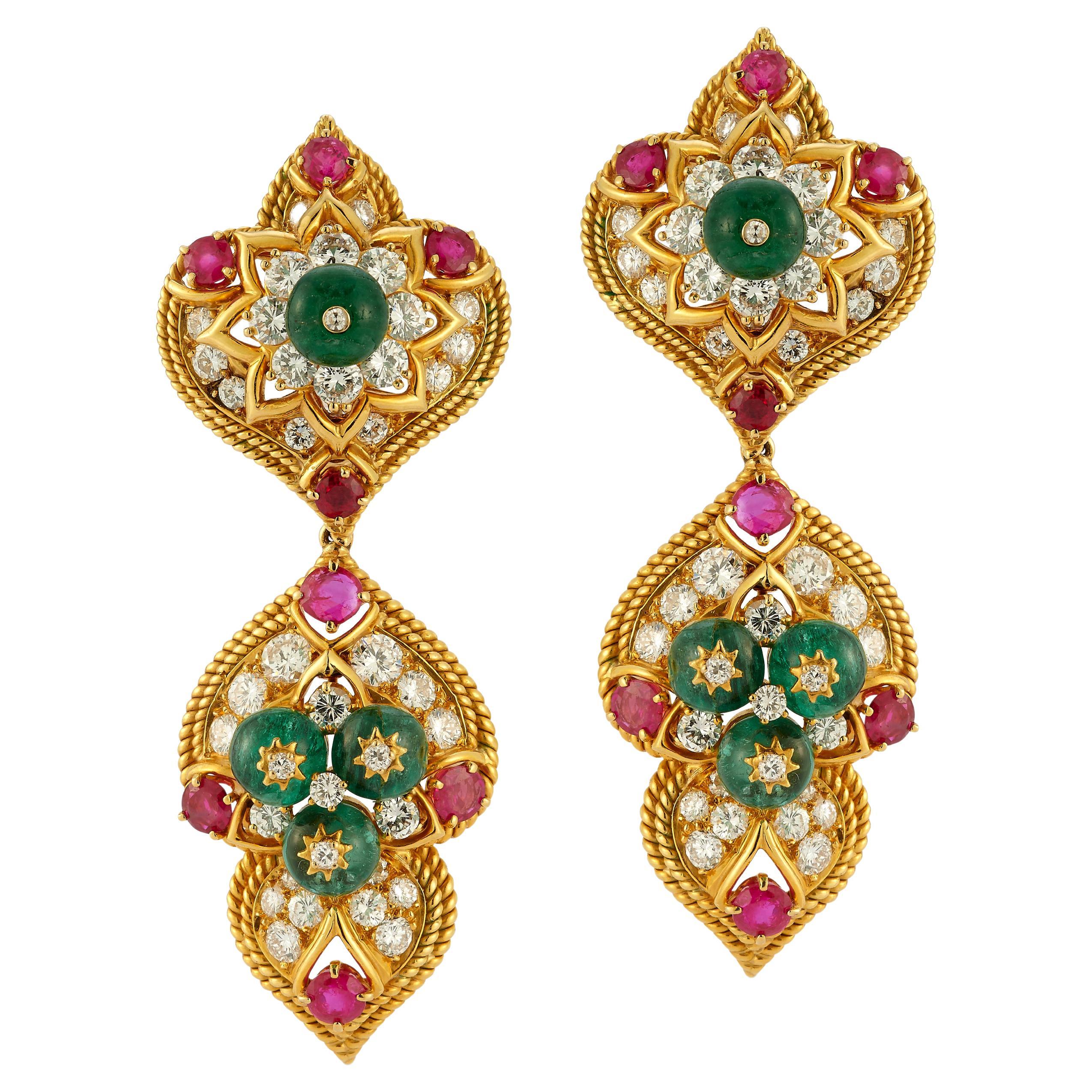 Van Cleef & Arpels Indian Inspired Day & Night Earrings For Sale