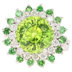 Bague cocktail en or blanc 14 carats péridot tsavorite diamant 7,33 carats