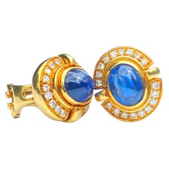 7.00 Carats Retro-Era Cabochon Cut Sapphire and Diamond 18k Gold Earrings