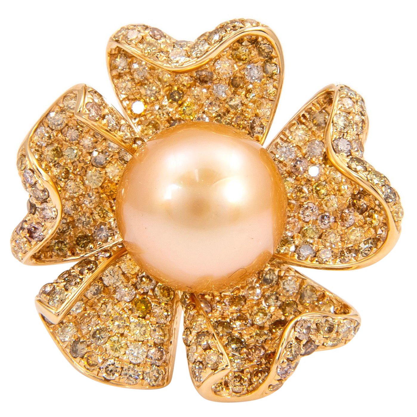 Alexander Bague à fleurs en or jaune avec diamants multicolores et perles de 3,87 carats en vente