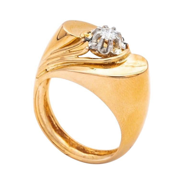 Tank Ring Surmonted Diamond Gold 18 Karat For Sale