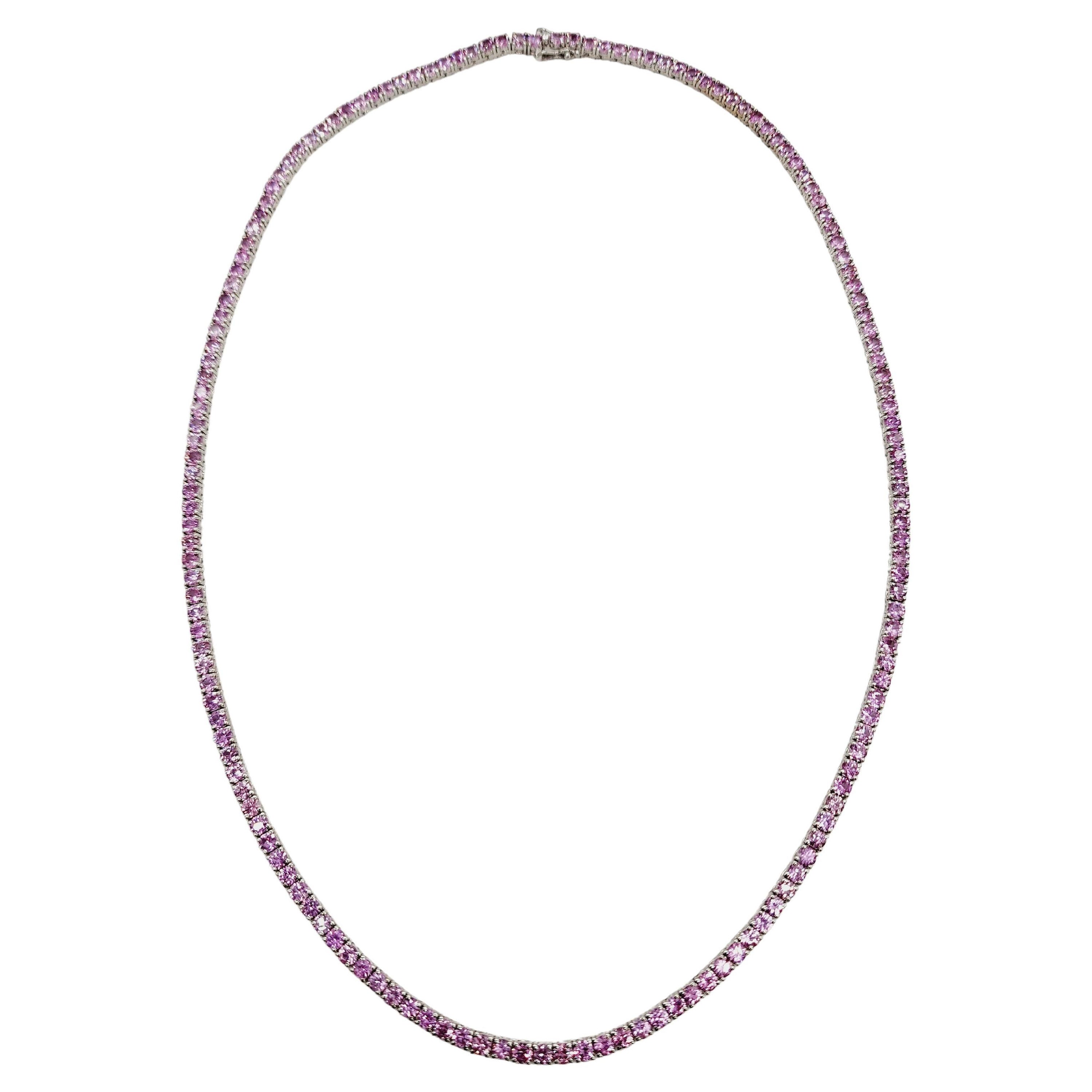 Collier tennis en or blanc 14 carats avec saphir rose 16'' de 16,80 carats en vente