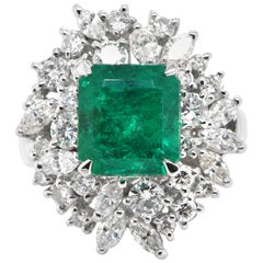 4.61 Carat Colombian, Muzo Color Emerald & Diamond Cocktail Ring Set in Platinum