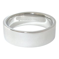TIFFANY & Co. Platinum 6mm Essential Flat Band Ring 7.5