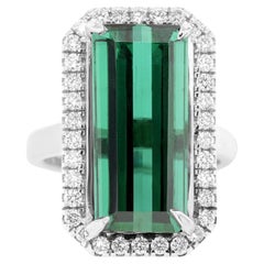 Green Tourmaline 8 Carat Ring with Diamonds 18k Gold