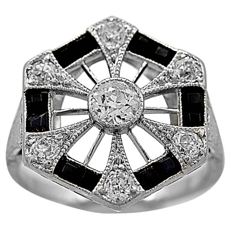 Art Deco Fashion Diamond Platinum Ring 