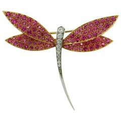 Van Cleef & Arpels Small Diamond Pink Sapphire Gold Dragonfly Brooch 6