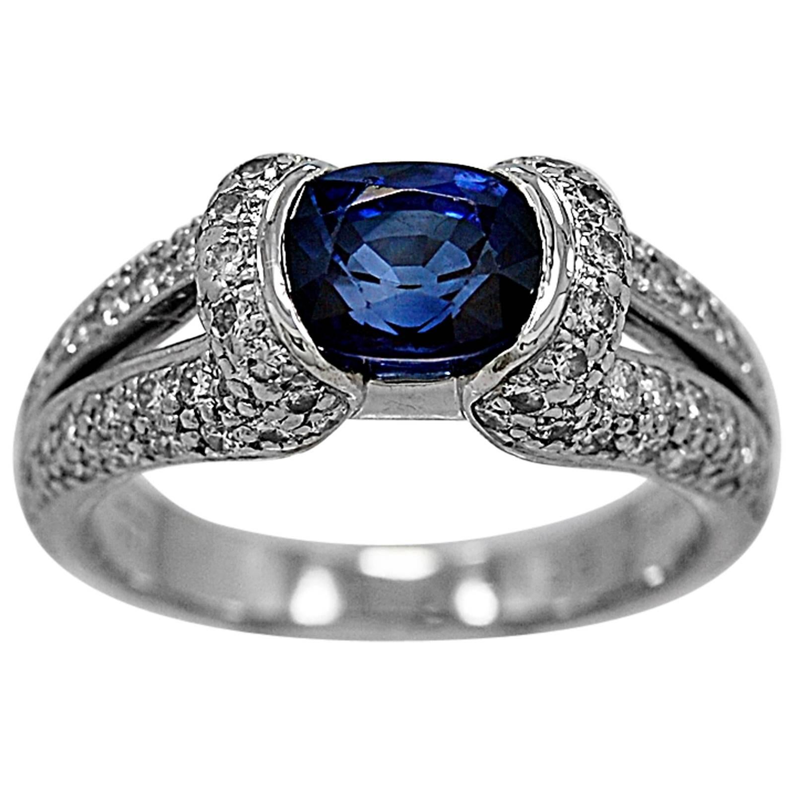 Eichhorn 1.75 Carat Sapphire Diamond Platinum Engagement Ring For Sale