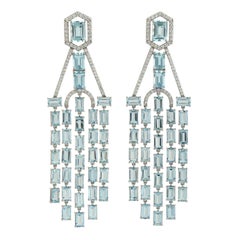  Meghna Jewels Boucles d'oreilles chandelier en or 14 carats avec aigue-marine de 21,06 carats et diamants