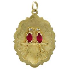 Vintage Lovebirds Gemset Gold Charm