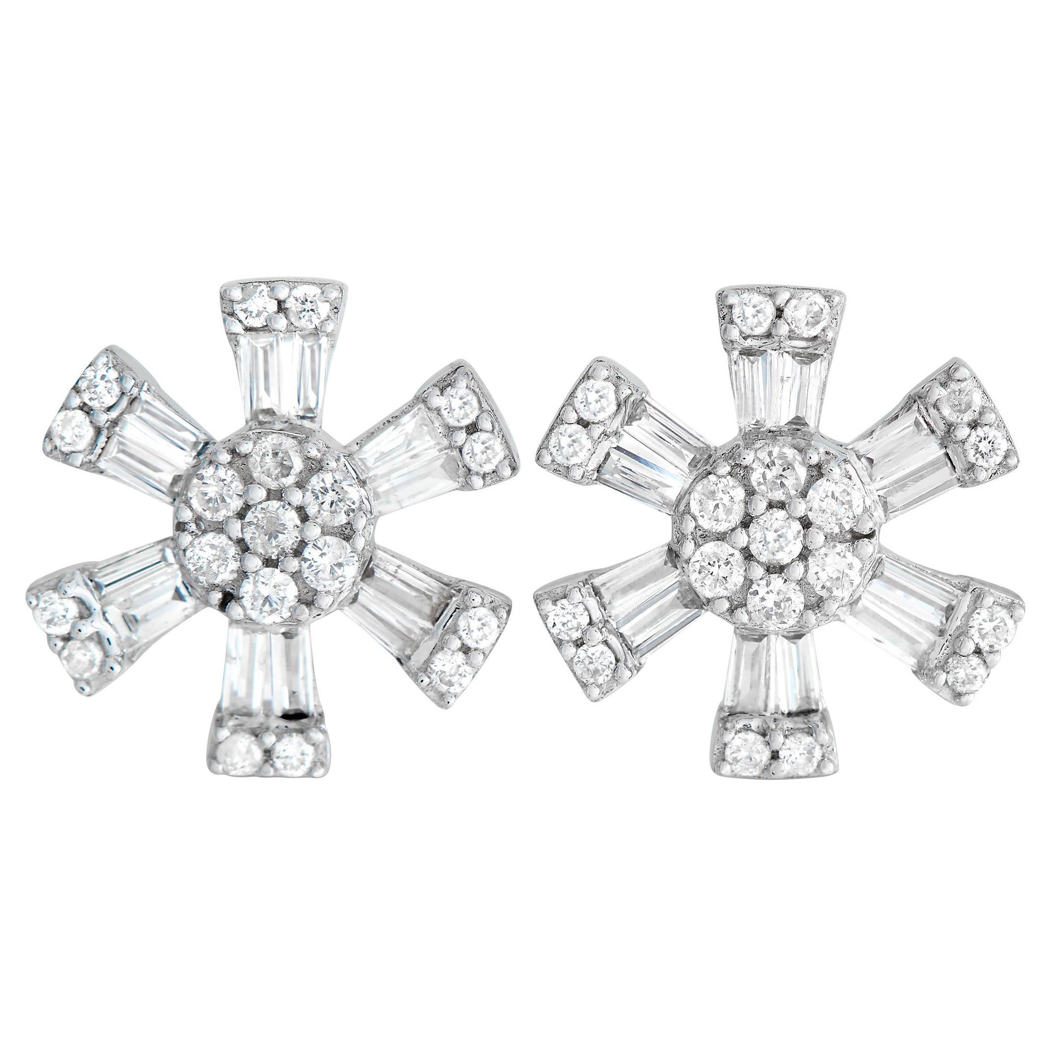 LB Exclusive 14K White Gold 0.43ct Diamond Earrings For Sale