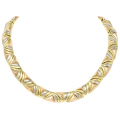 Bulgari Französisch 1980er Jahre 18 Karat Tri-Gold Geometrische Vintage-Halskette mit Kragen