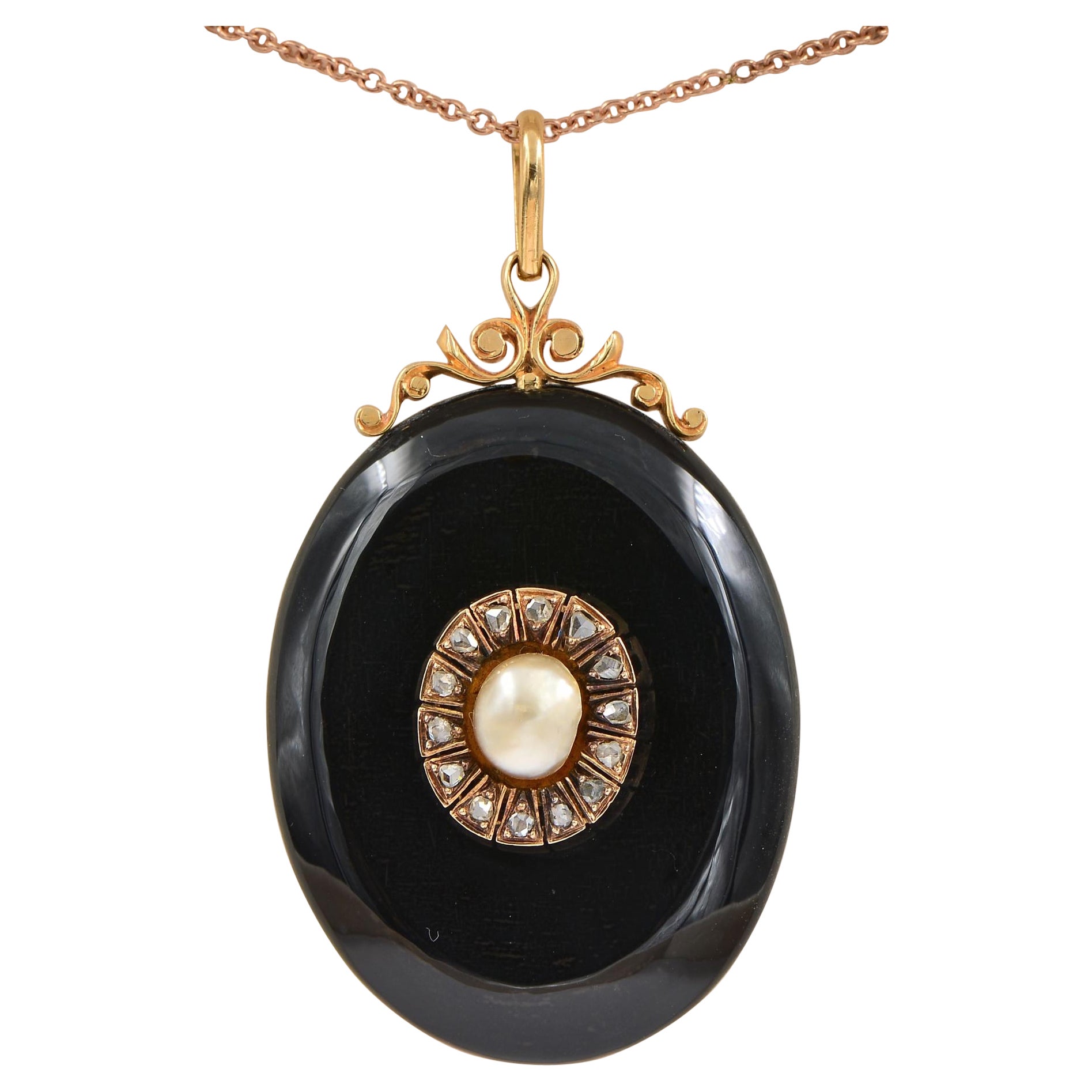 Viktorianisches Medaillon-Anhänger aus schwarzem Onyx mit natürlicher Perle und Diamant, 18 Kt