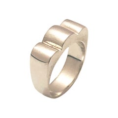 'Scallop' Sterling Silver Stackable Ring by Emerging Designer Brenna Colvin
