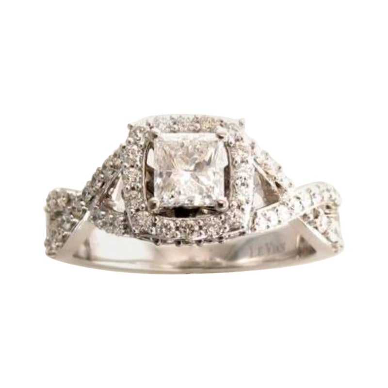 Le Vian Bridal Ring featuring Vanilla & Chocolate Diamonds set in 14K Gold For Sale