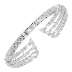 Bracelet manchette en or blanc 14 carats avec diamants taille marquise et rond de 5,90 carats