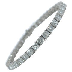 Diamant-Tennisarmband mit Asscher-Schliff aus Platin (15,8ct VVS) von Arnav