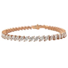 Marquise Diagonal-Diamantarmband aus 18 Karat Roségold (8,31 Karat VVS) von Arnav